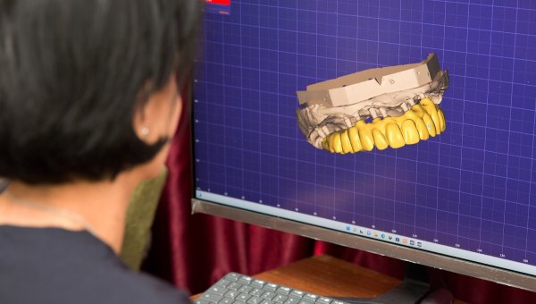 Imagine companie HAPPY TOOTH LABORATORY S.R.L.