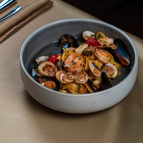 Imagine companie ARTEMIS SALON & SPA SRL