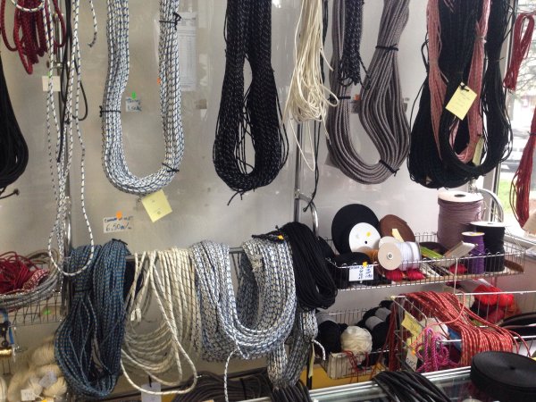 Imagine companie AHS TRUST CONCEPT S.R.L.